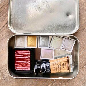 Shimmery Watercolour Paint